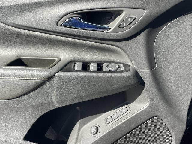 Used 2023 Chevrolet Equinox Premier FWD image 22