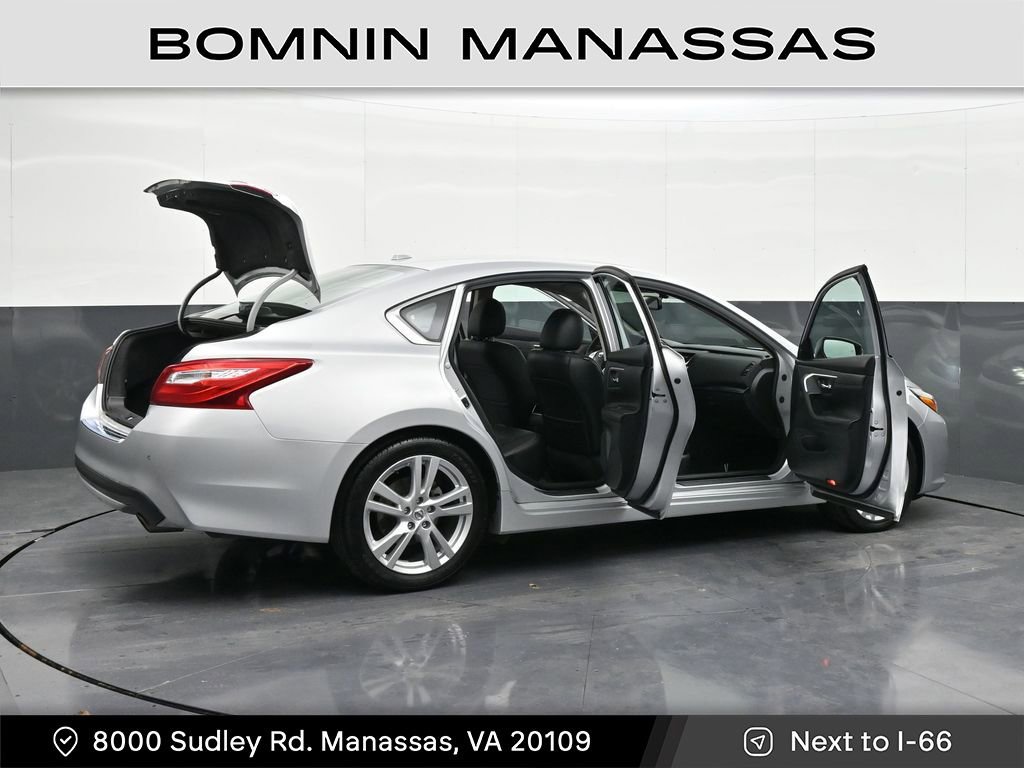 Used 2017 Nissan Altima 3.5 SL image 35