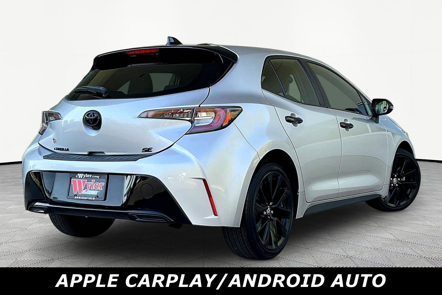 Used 2020 Toyota Corolla SE FWD image 6