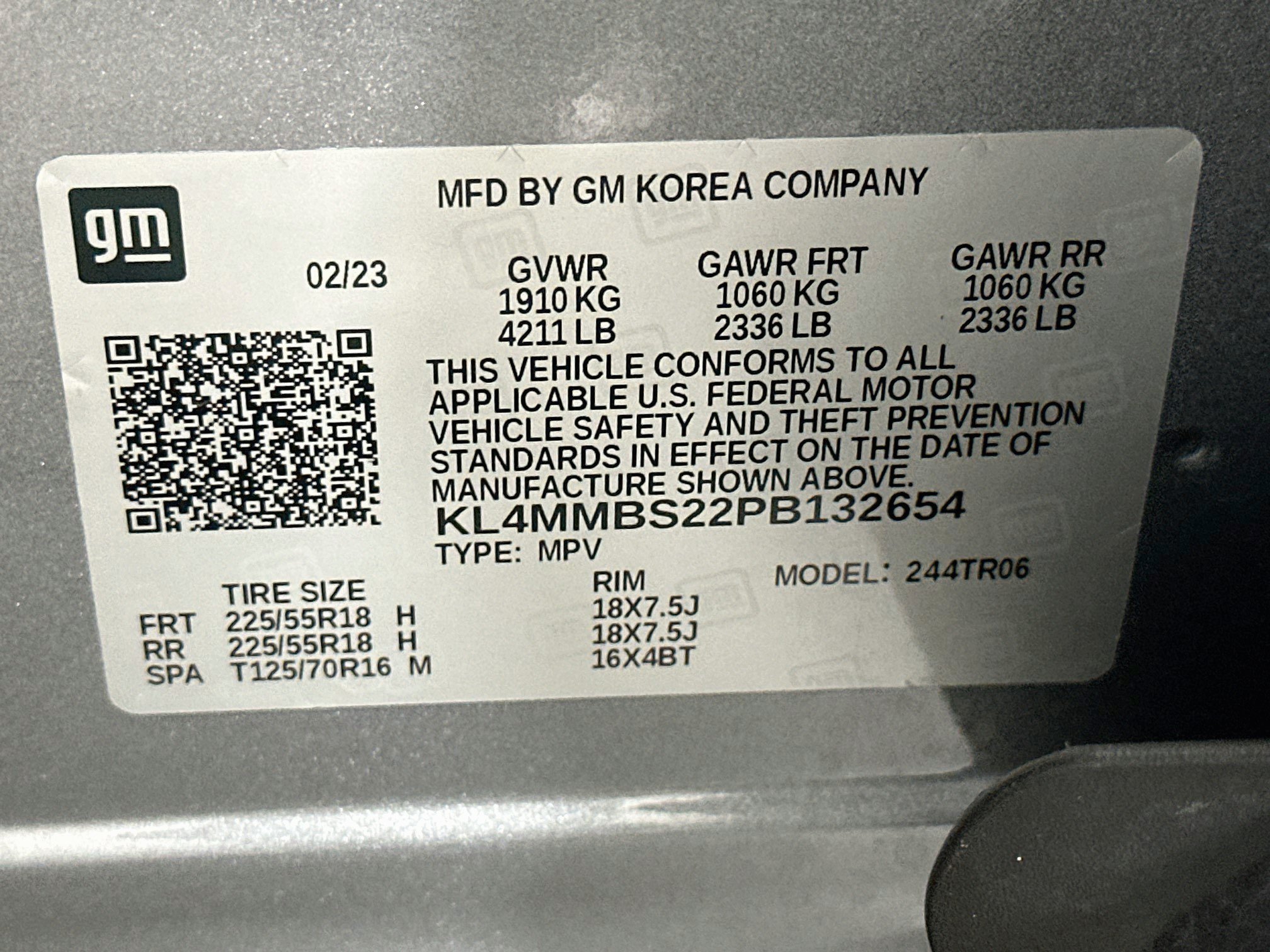 Used 2023 Buick Encore GX Preferred w/ Cold Weather Comfort Package FWD image 12