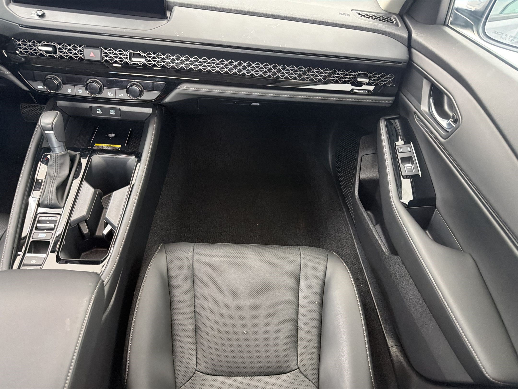 Used 2025 Honda Accord Touring image 29