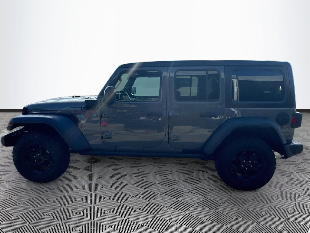Certified 2023 Jeep Wrangler Unlimited w/ Sun & Screen Package AWD/4WD image 9