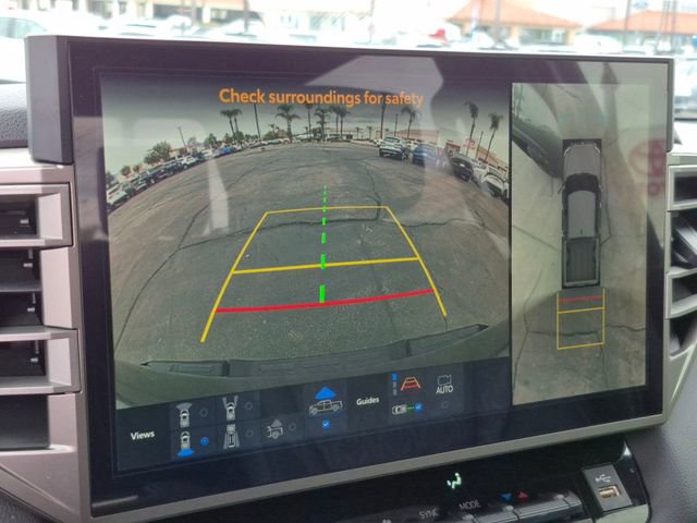 Used 2025 Toyota Tundra Limited image 13