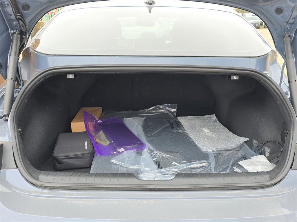 New 2025 Hyundai Ioniq 6 SE image 12