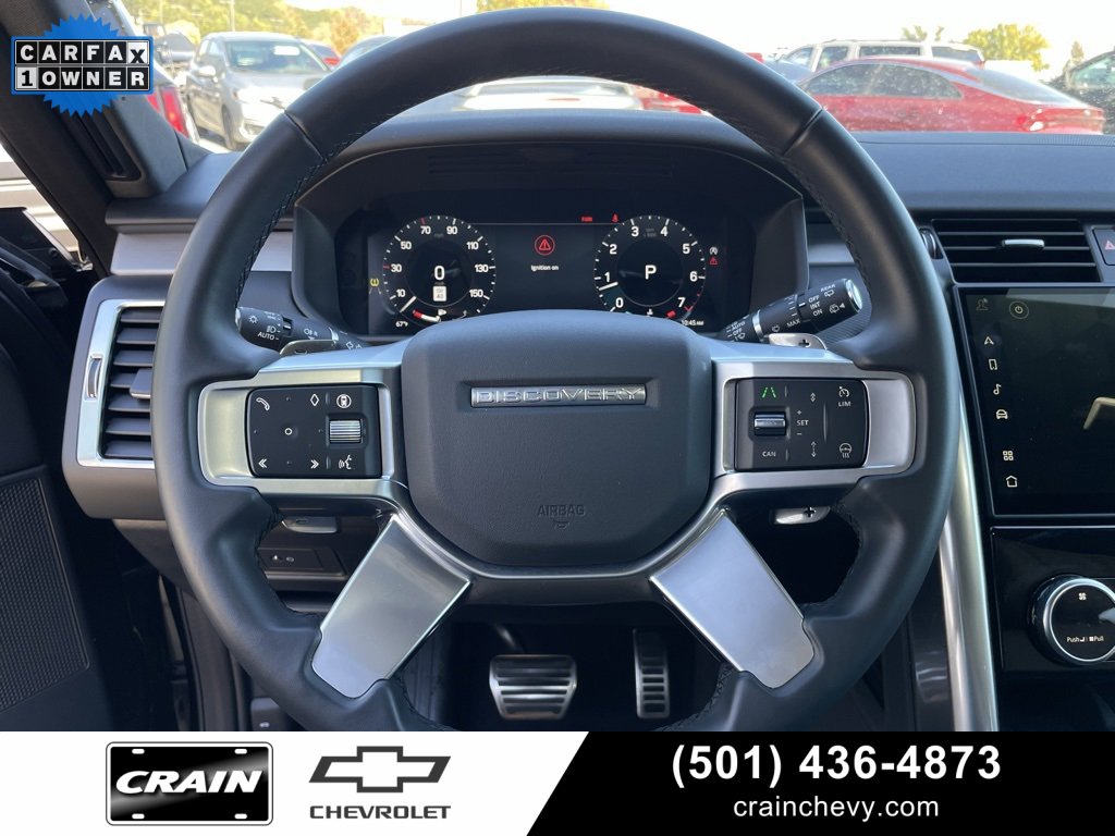Used 2024 Land Rover Discovery Dynamic SE image 18