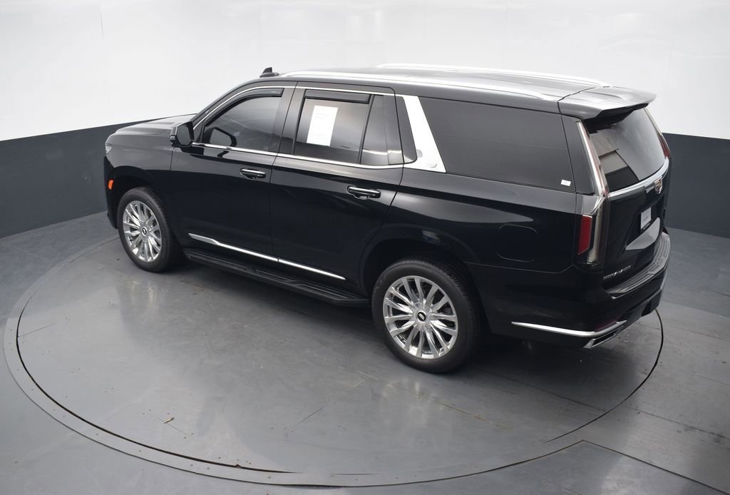 Used 2022 Cadillac Escalade Premium Luxury AWD/4WD image 44