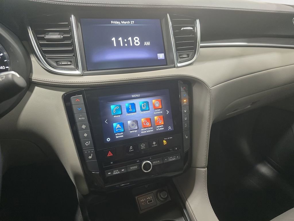 Used 2023 INFINITI QX50 Luxe FWD image 18