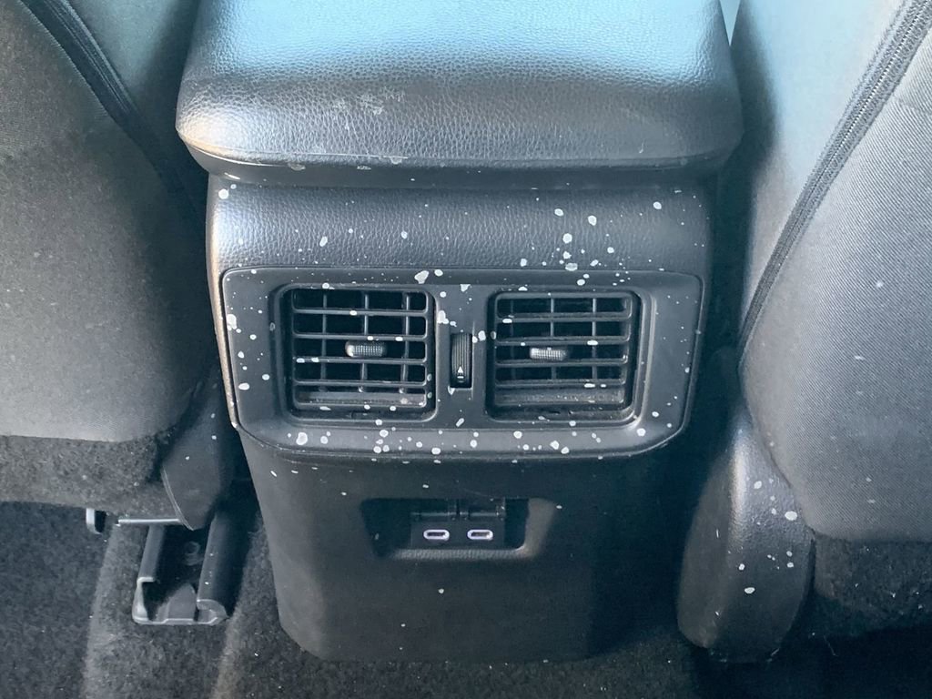 Used 2024 Toyota RAV4 XLE image 19