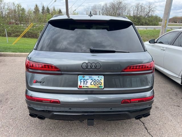 Used 2022 Audi SQ7 Prestige w/ Prestige Package image 4