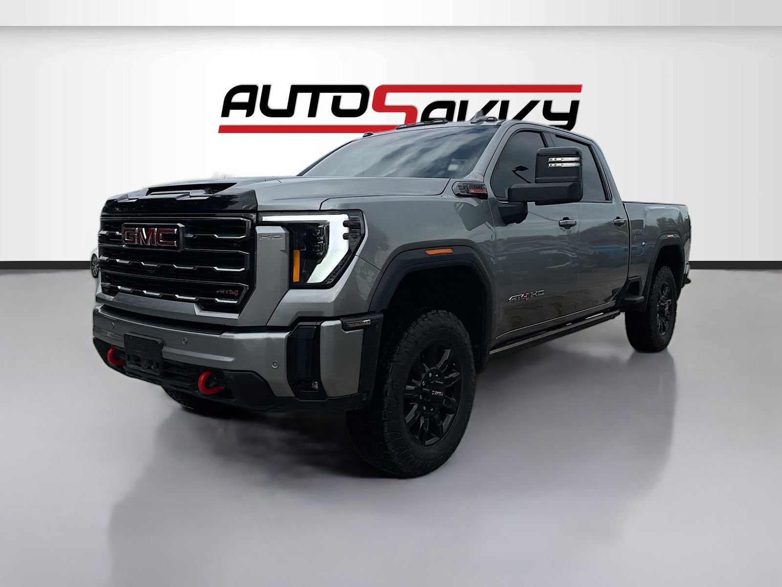 Used 2025 GMC Sierra 2500 AT4 w/ AT4 Premium Plus Package image 3