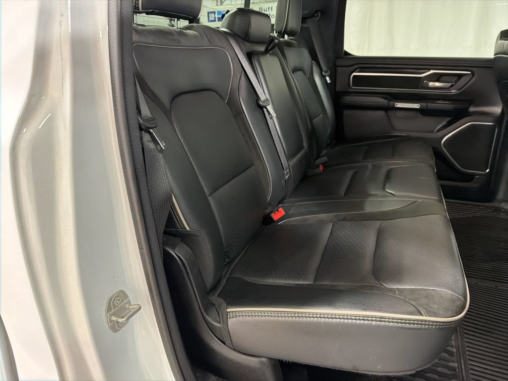 Used 2024 RAM 1500 Laramie AWD/4WD image 18