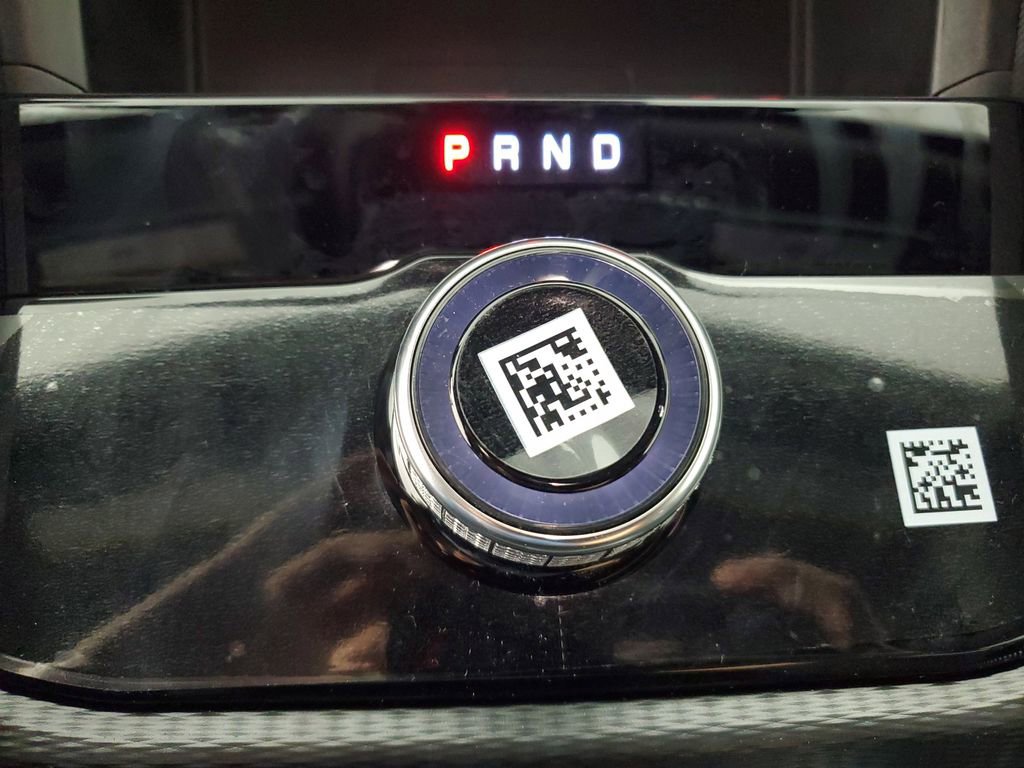 New 2025 Jeep Grand Cherokee Altitude image 22