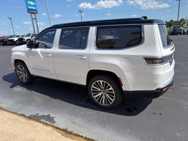 Used 2024 Jeep Grand Wagoneer Series III w/ Rear Seat Video Group 1 AWD/4WD image 32