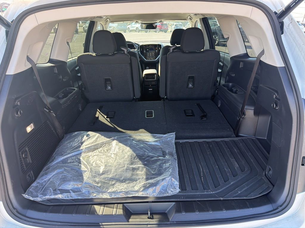 Certified 2025 Subaru Ascent Premium image 17
