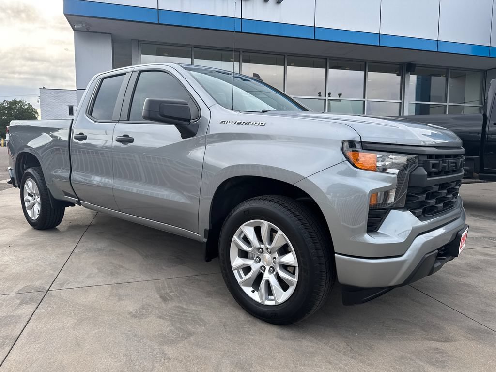 Used 2024 Chevrolet Silverado 1500 Custom AWD/4WD image 7