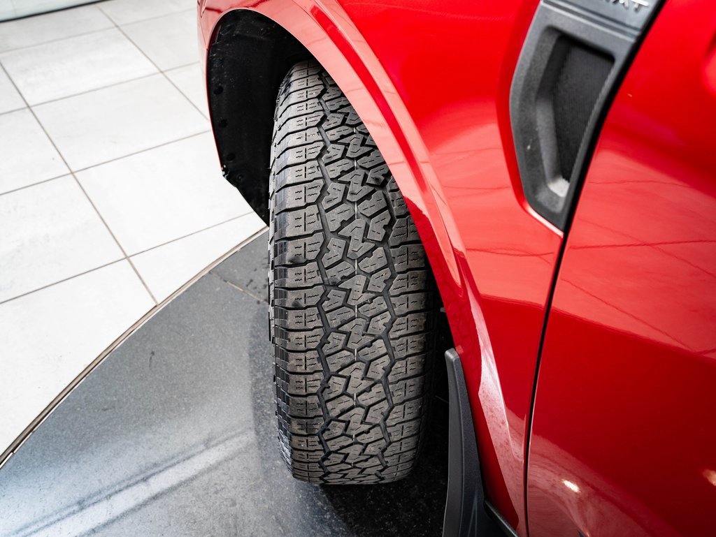 Used 2022 Ford Maverick Lariat w/ Lariat Luxury Package image 48