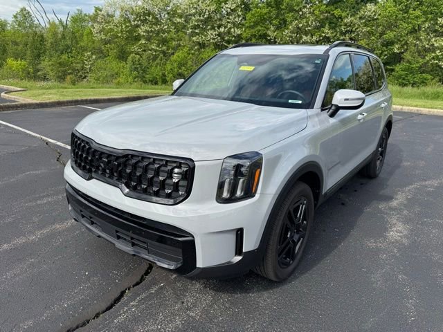 Used 2025 Kia Telluride EX X-Line AWD/4WD image 7