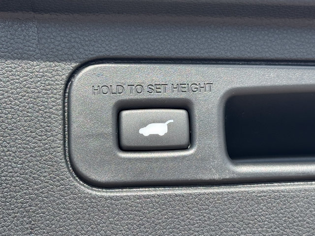 Certified 2026 Honda Pilot Touring image 14