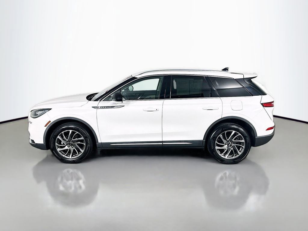 Used 2021 Lincoln Corsair FWD image 4