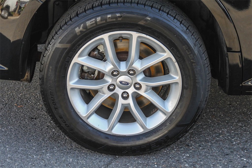 Used 2019 Ford Flex SE image 13