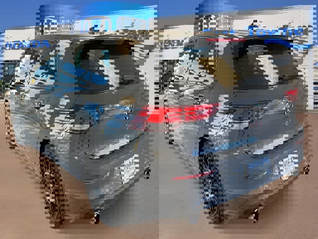 Used 2024 Volkswagen GTI Autobahn image 6
