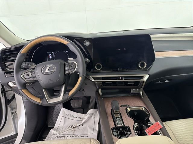 Used 2024 Lexus RX 350 Premium w/ Cold Area Package AWD/4WD image 13