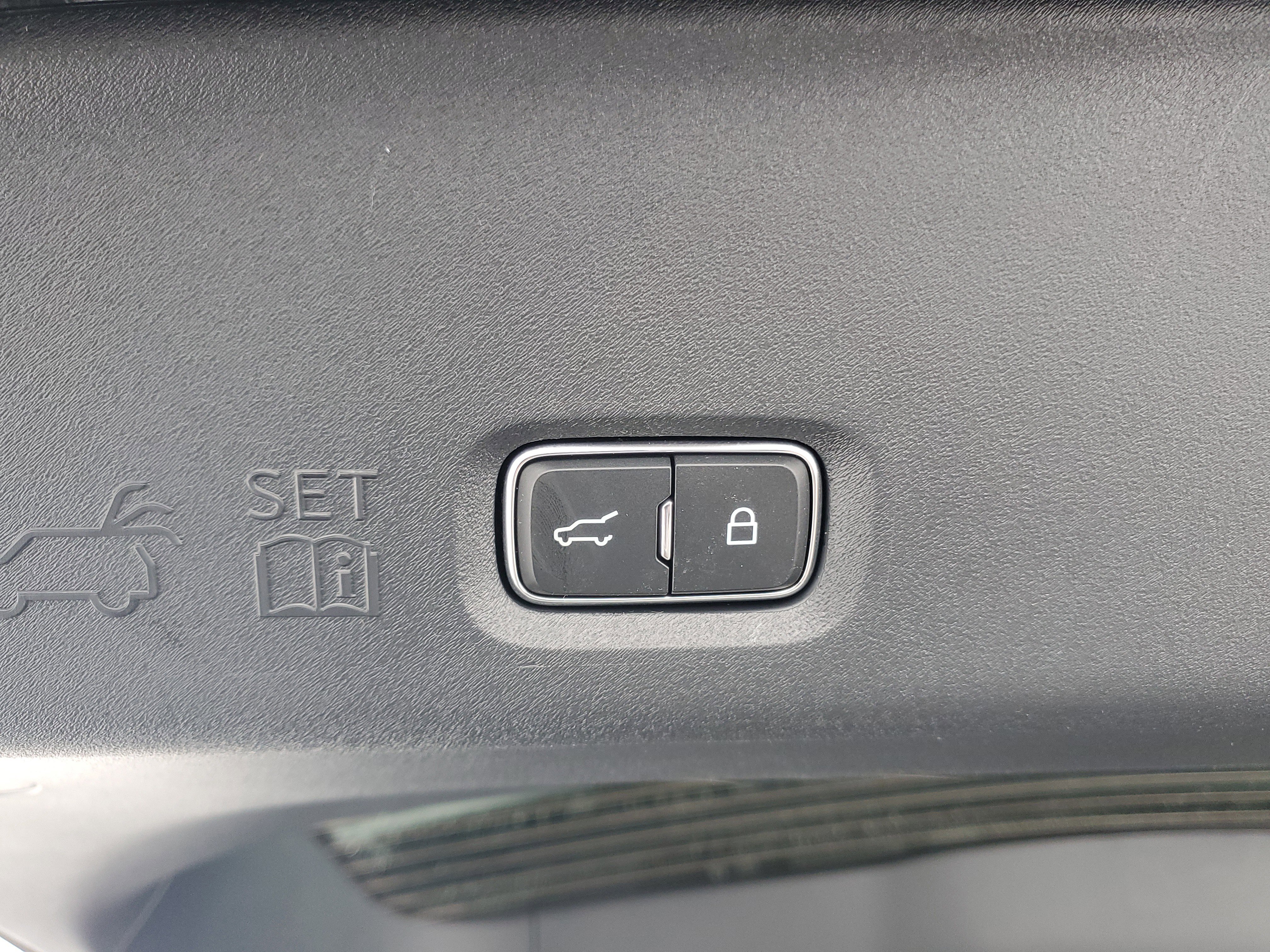 New 2025 Lincoln Navigator Reserve image 35