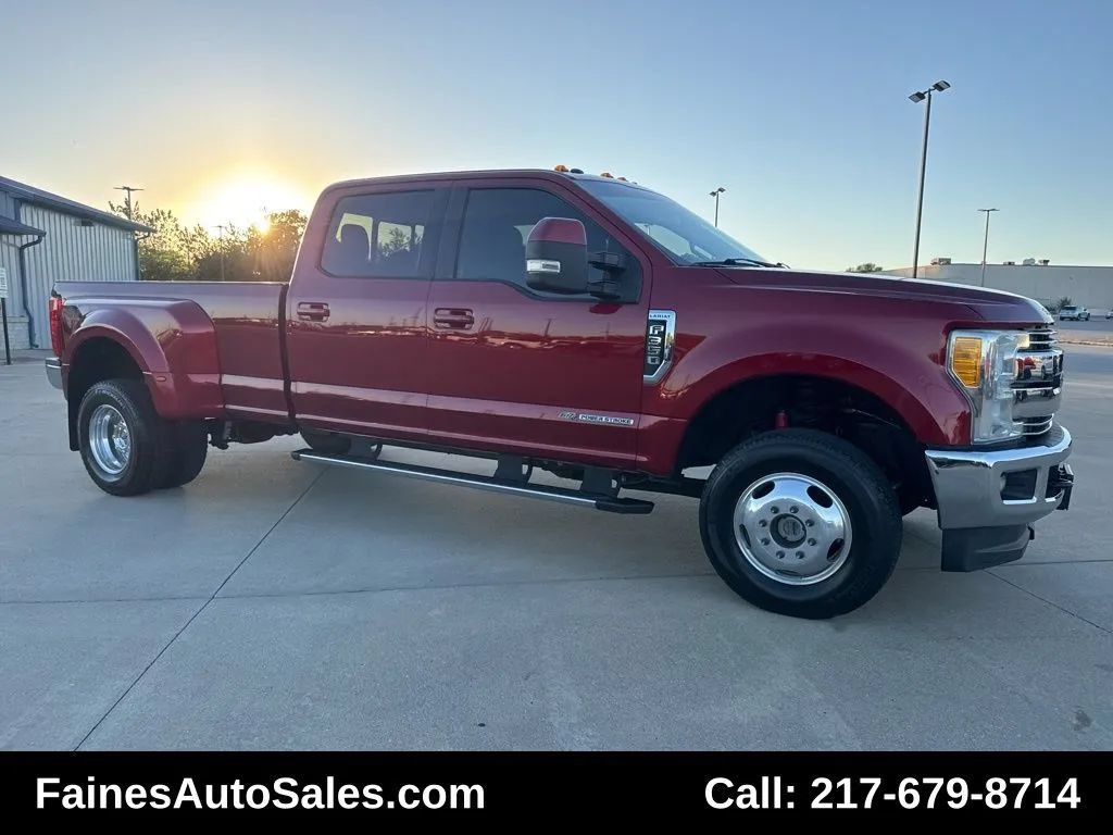 Used 2017 Ford F350 Lariat w/ FX4 Off-Road Package AWD/4WD image 31