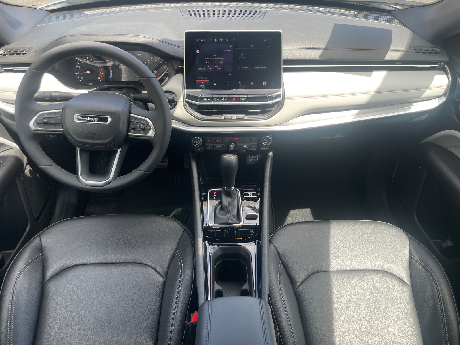 Used 2026 Jeep Compass Limited AWD/4WD image 19