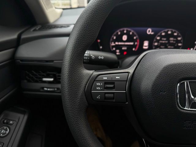 New 2025 Honda Accord SE image 23