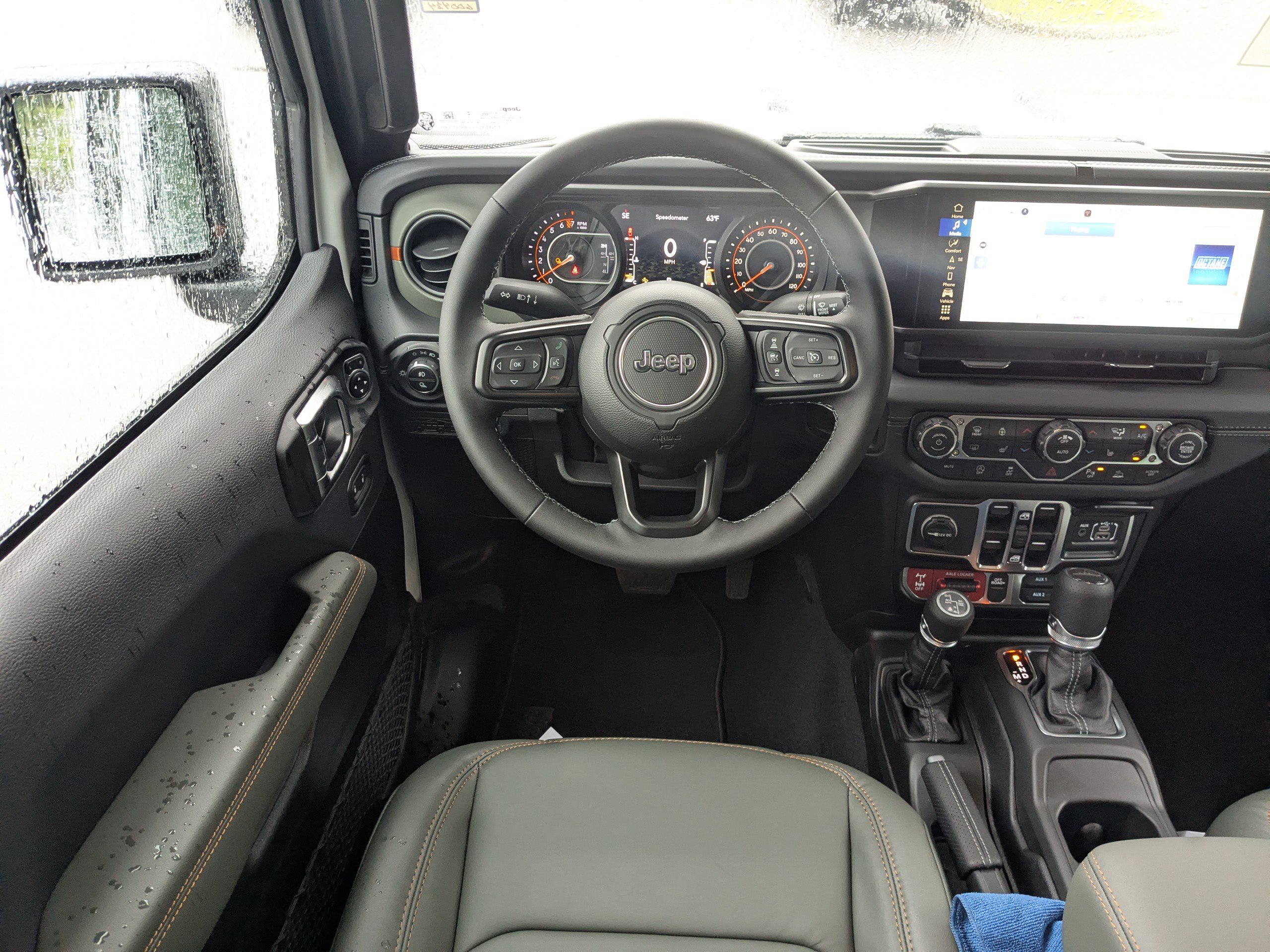 New 2026 Jeep Gladiator Mojave AWD/4WD image 13