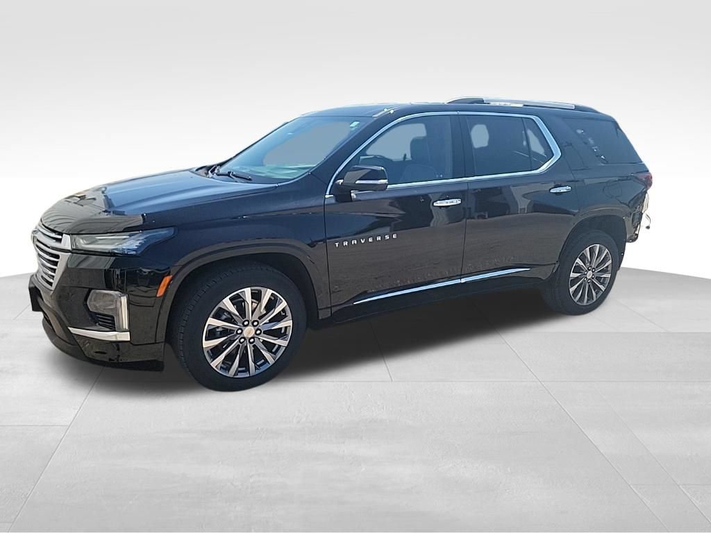 Used 2023 Chevrolet Traverse Premier w/ LPO, Floor Liner Package AWD/4WD image 5