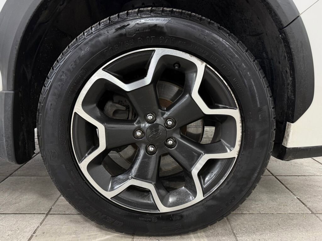 Used 2014 Subaru Crosstrek 2.0i Limited w/ Popular Package #2 image 34