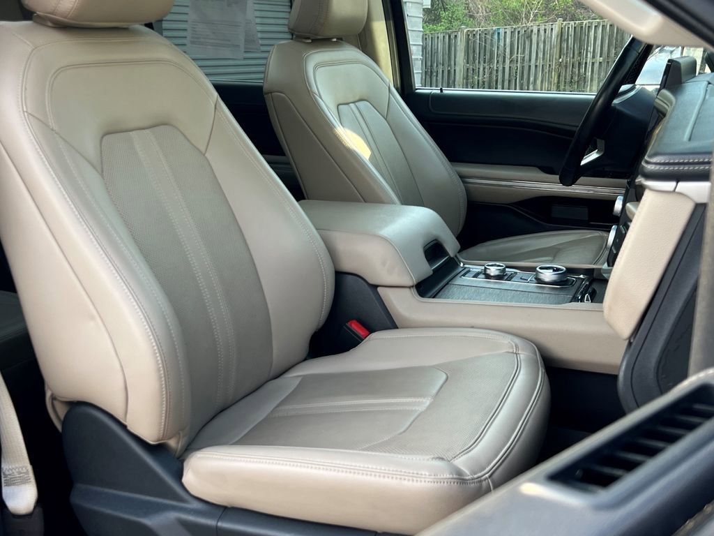 Used 2024 Ford Expedition Max Limited image 15