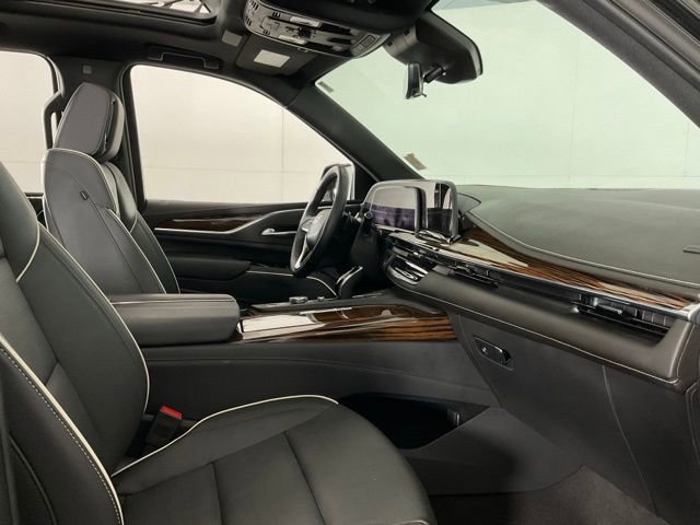 Certified 2024 Cadillac Escalade ESV Premium Luxury image 29