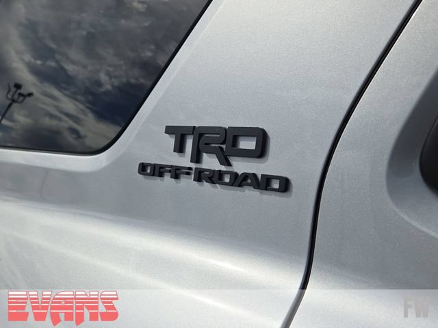 New 2026 Toyota 4Runner TRD Off-Road Premium AWD/4WD image 4