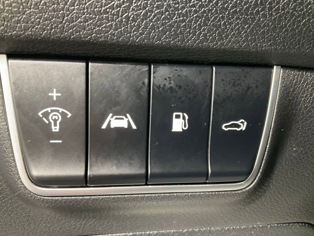 Used 2022 Kia Stinger GT2 image 22