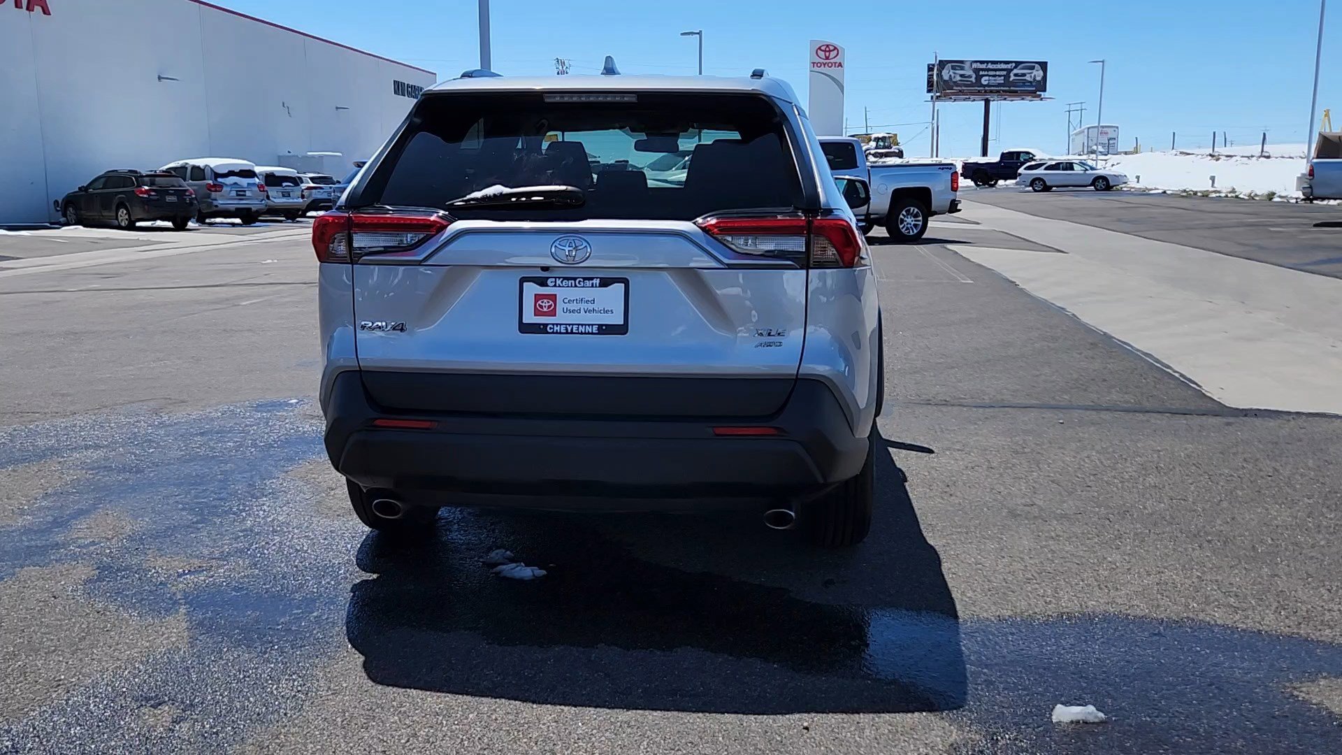 Certified 2025 Toyota RAV4 XLE AWD/4WD image 3