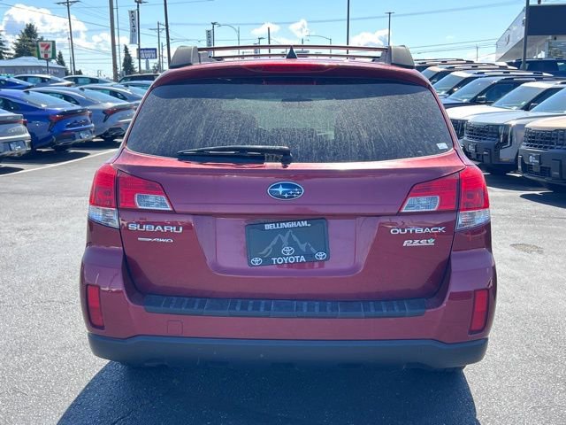 Used 2014 Subaru Outback 2.5i Premium w/ Accessory Value Package (OYZ) AWD/4WD image 10