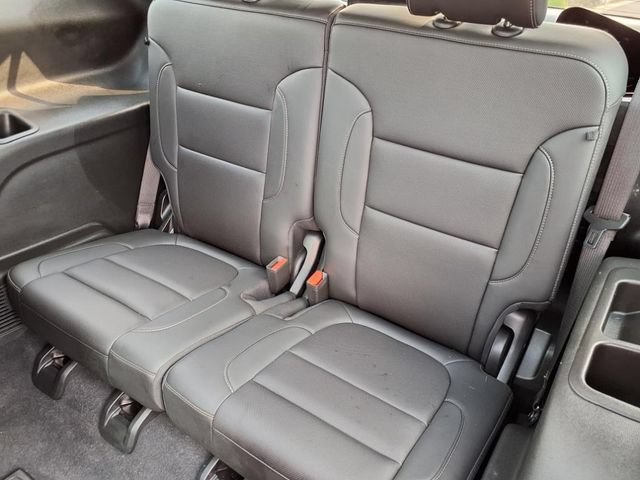 Used 2022 GMC Acadia SLT w/ Technology Package AWD/4WD image 15