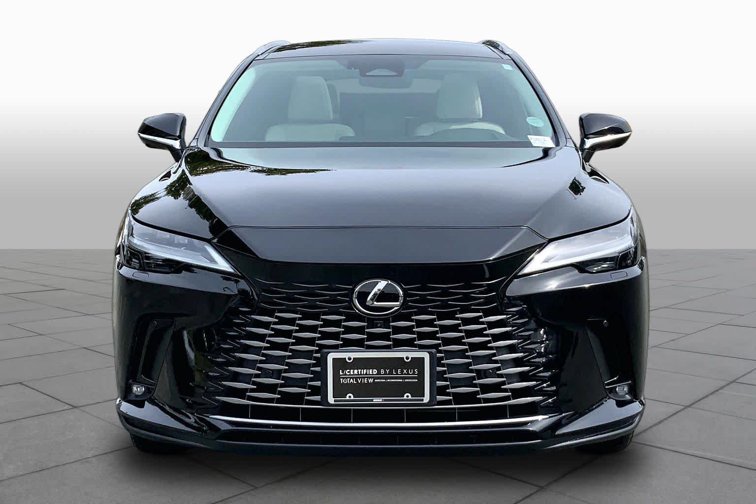 Used 2024 Lexus RX 350 AWD w/ Convenience Package image 4