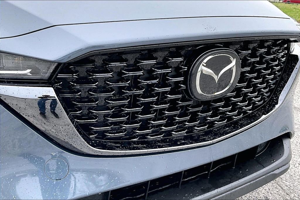 Used 2022 MAZDA CX-5 Carbon Edition image 28