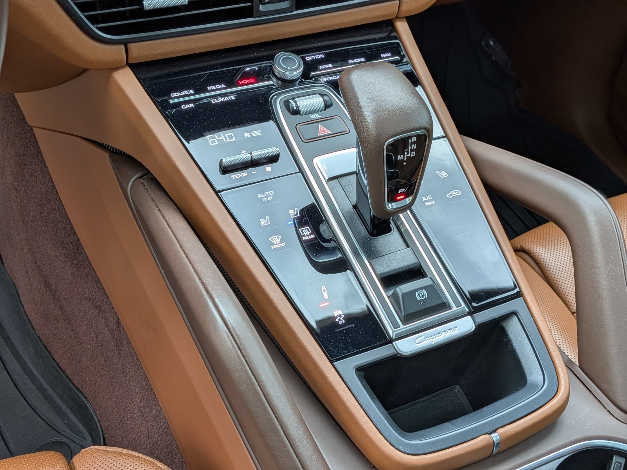 Certified 2023 Porsche Cayenne S Platinum AWD/4WD image 18