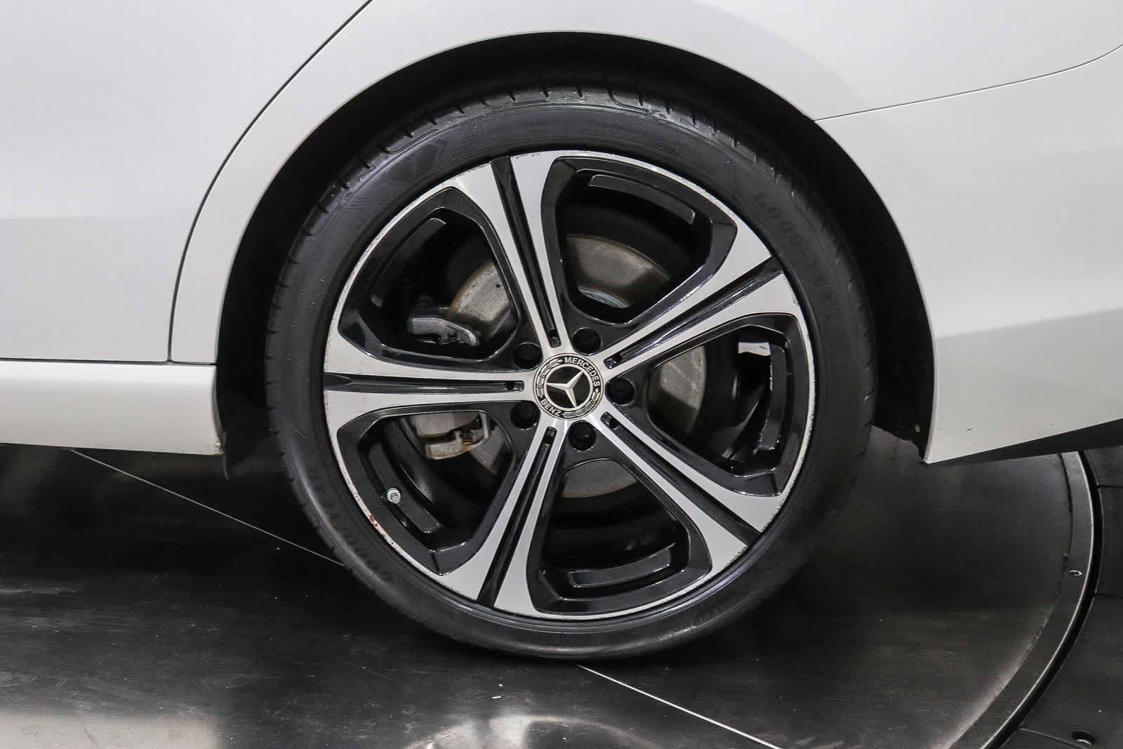 Certified 2023 Mercedes-Benz C 300 Sedan image 10