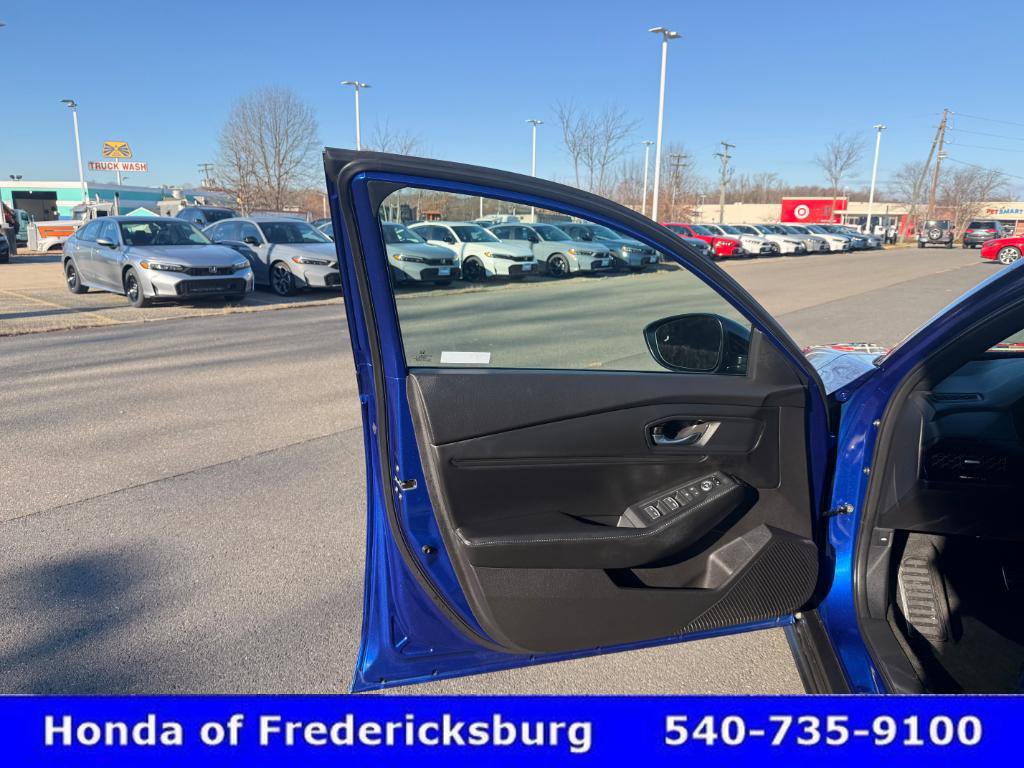 Certified 2025 Honda Accord Sport image 14