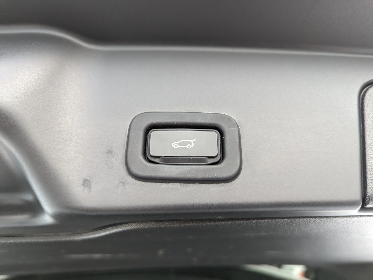 Used 2022 Land Rover Range Rover Evoque R-Dynamic S image 51