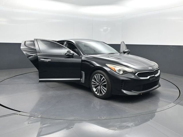 Used 2019 Kia Stinger RWD image 40