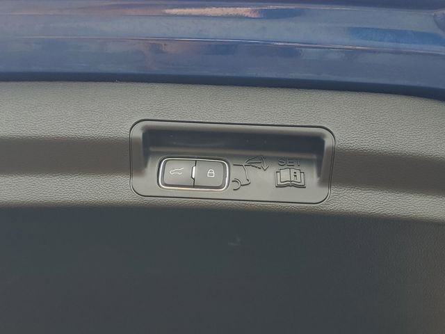 Certified 2023 Ford Explorer XLT w/ Equipment Group 202A image 14