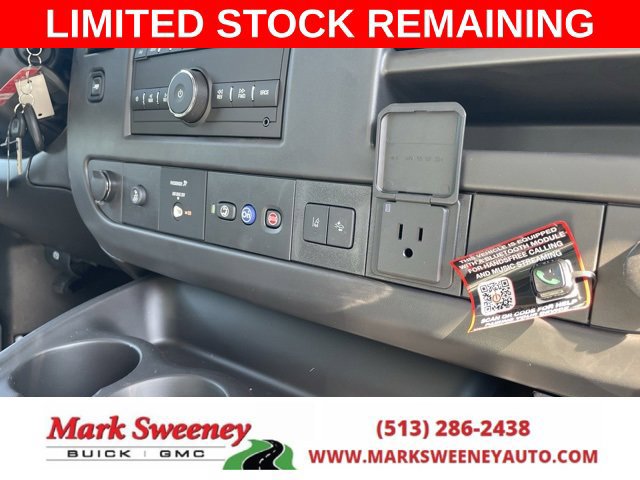 New 2025 GMC Savana 2500 Extended w/ Driver Convenience Package RWD image 11