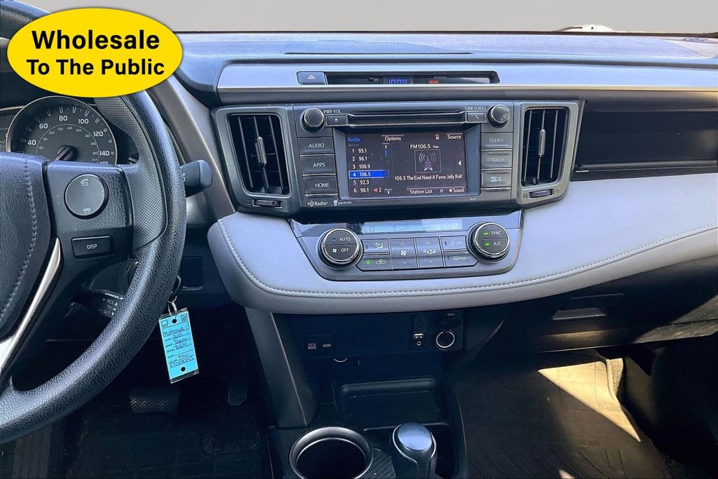 Used 2015 Toyota RAV4 XLE FWD image 9